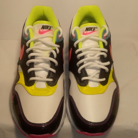 NIKE AIR MAX 1 HYPER SNEAKERS YOUTH SIZE 5